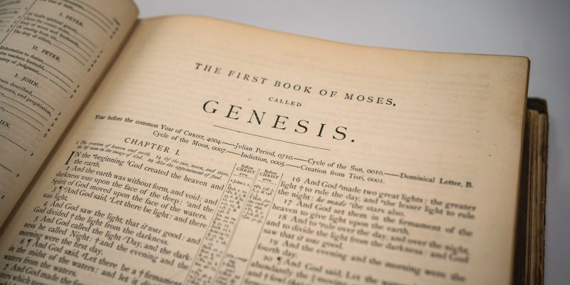 Biblia - Libro de Genesis capítulo uno